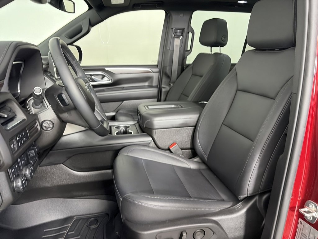 Used 2023 Chevrolet Tahoe Z71 w/ Off-Road Capability Package image 11