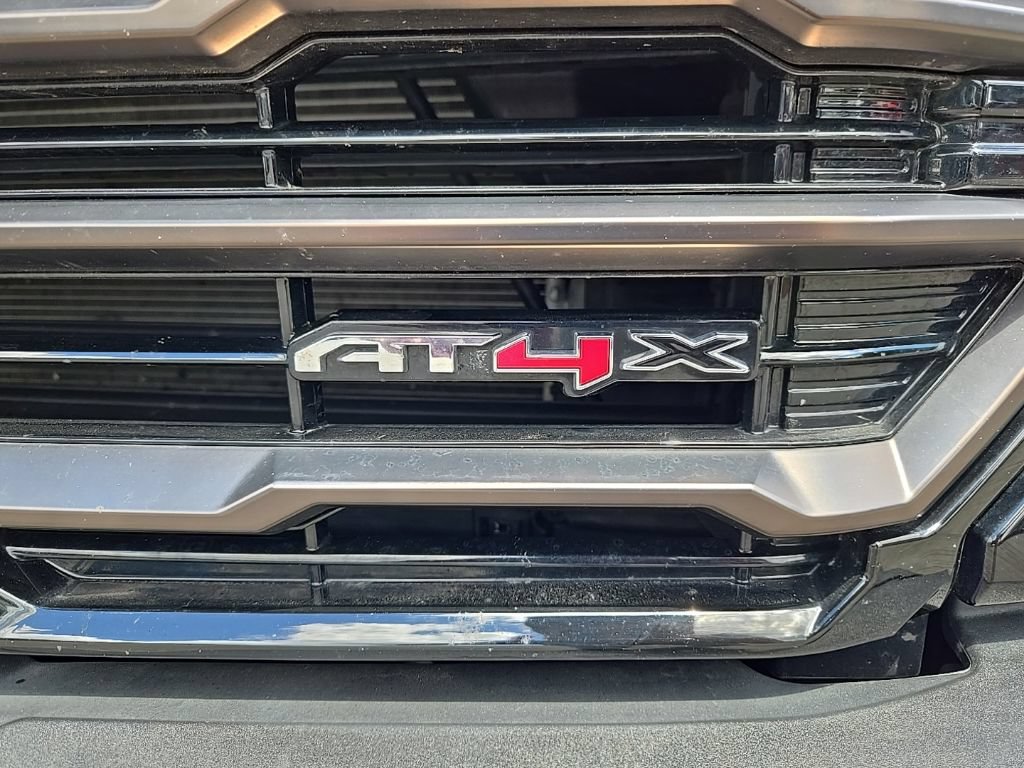 Used 2024 GMC Sierra 1500 AT4X AWD/4WD image 10