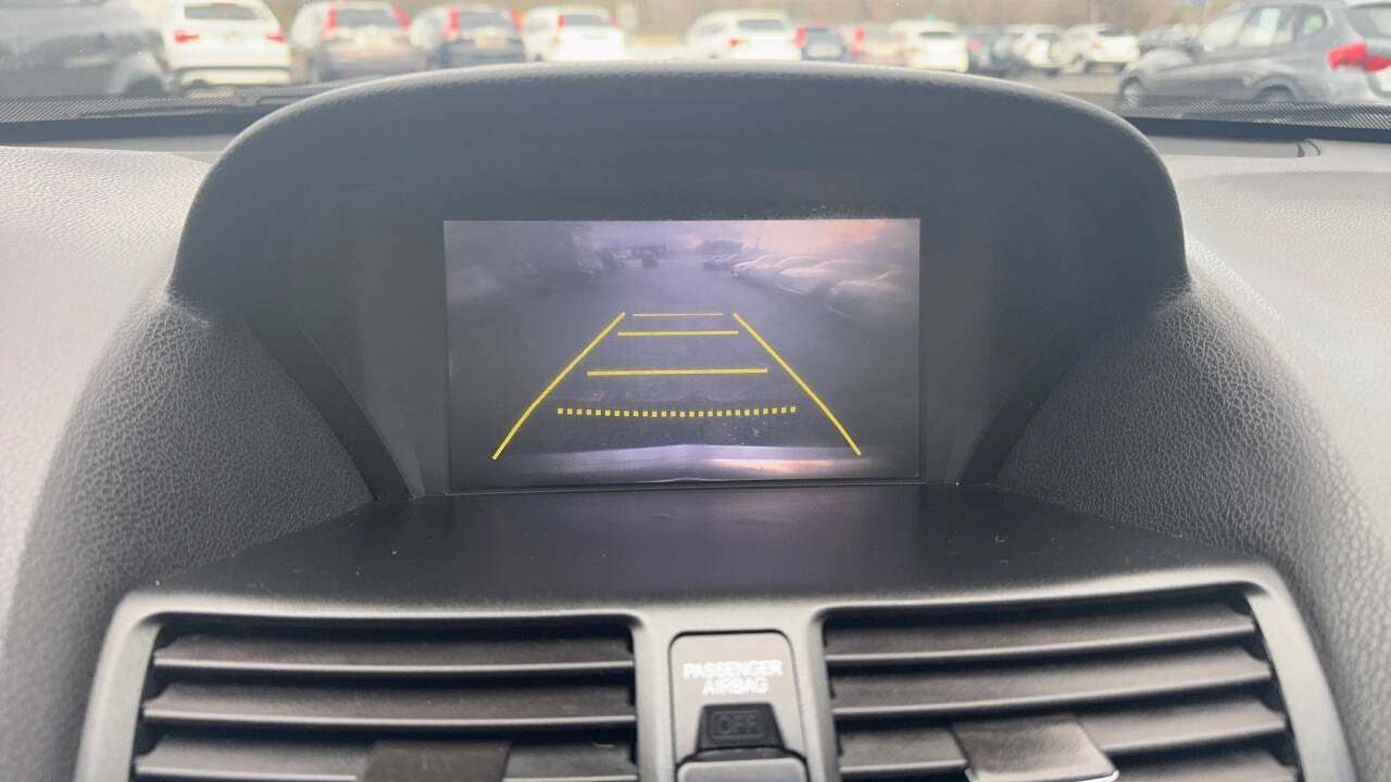 Used 2012 Acura TL w/ Technology Package FWD image 19