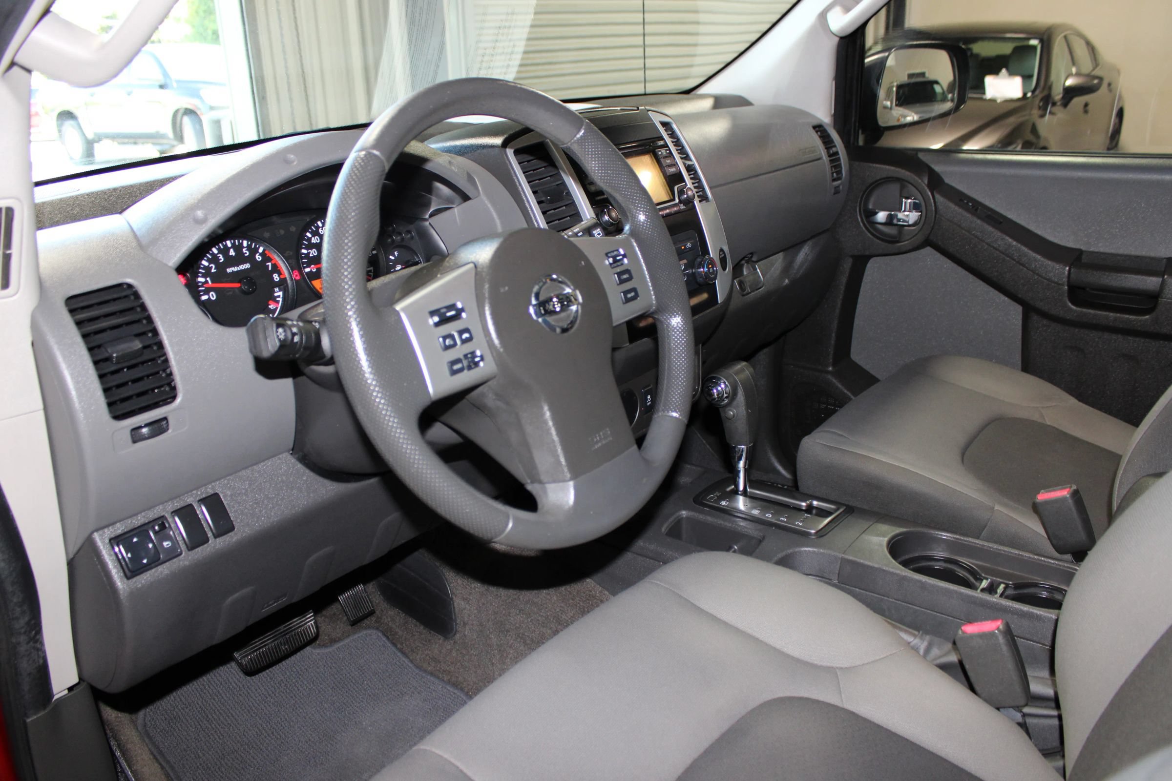 Used 2015 Nissan Xterra S w/ Value Package RWD image 19