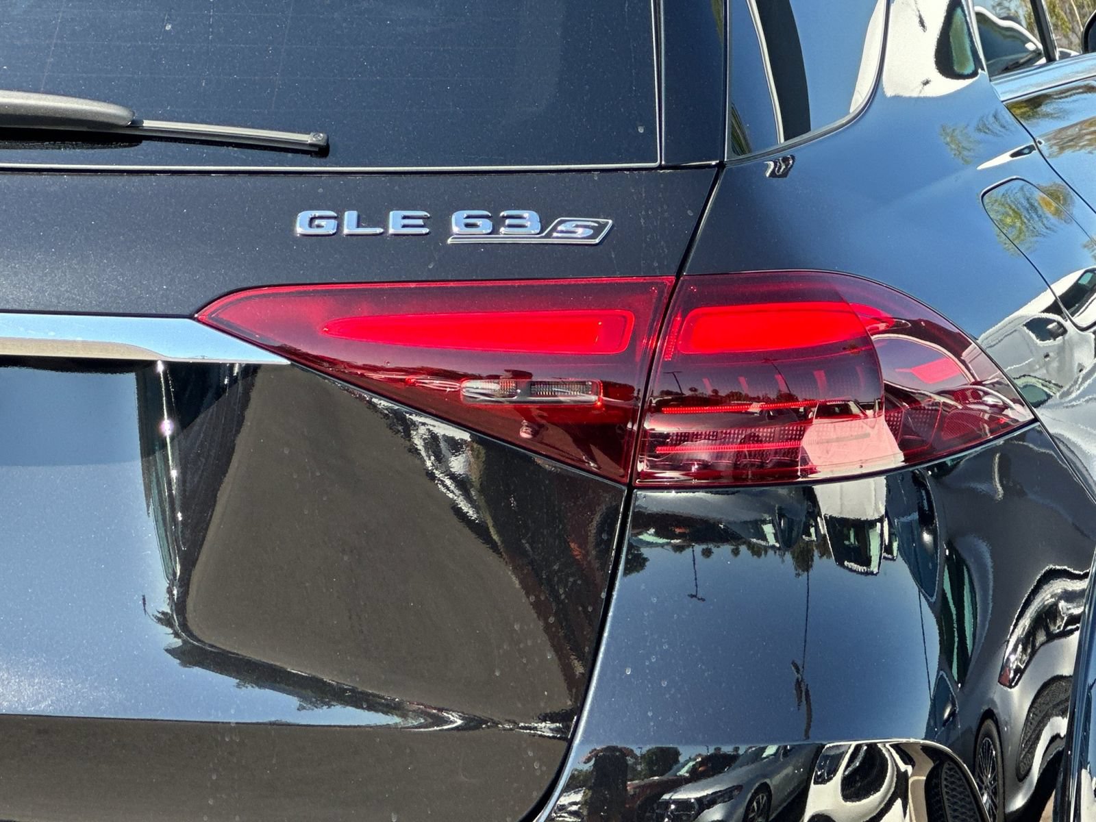 Used 2025 Mercedes-Benz GLE 63 AMG S image 33