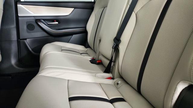 New 2026 MAZDA CX-90 Plug-In Hybrid w/ Preferred AWD/4WD image 28