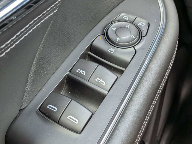 Used 2022 Buick Envision Preferred FWD image 25