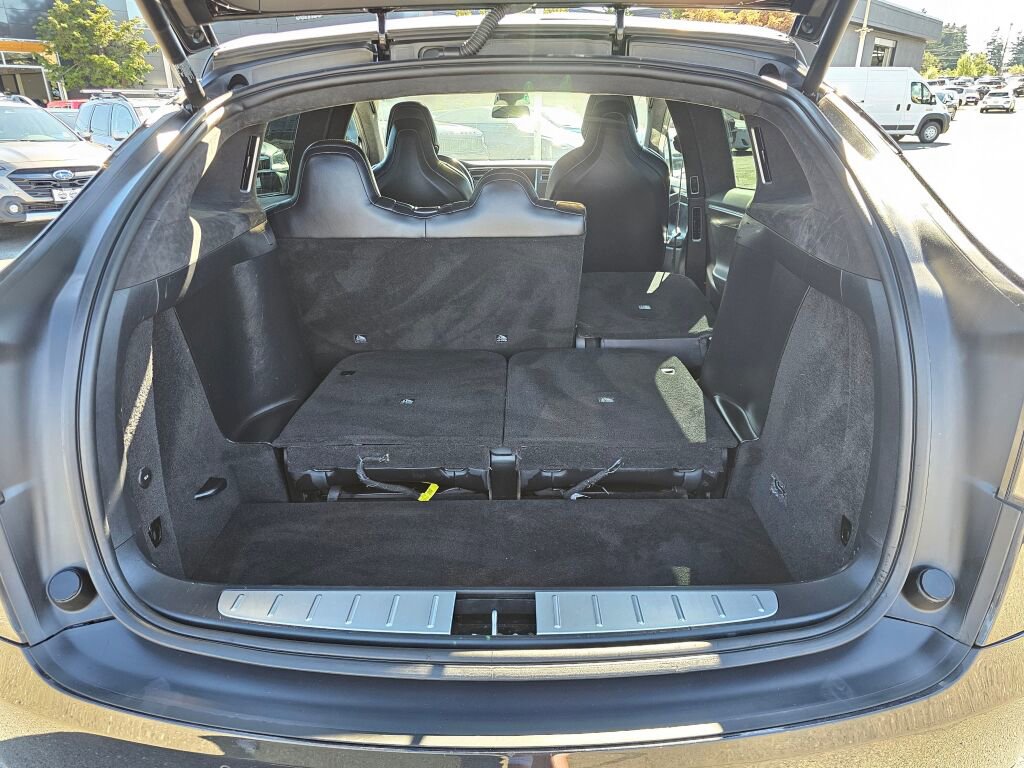 Used 2017 Tesla Model X 100D image 13