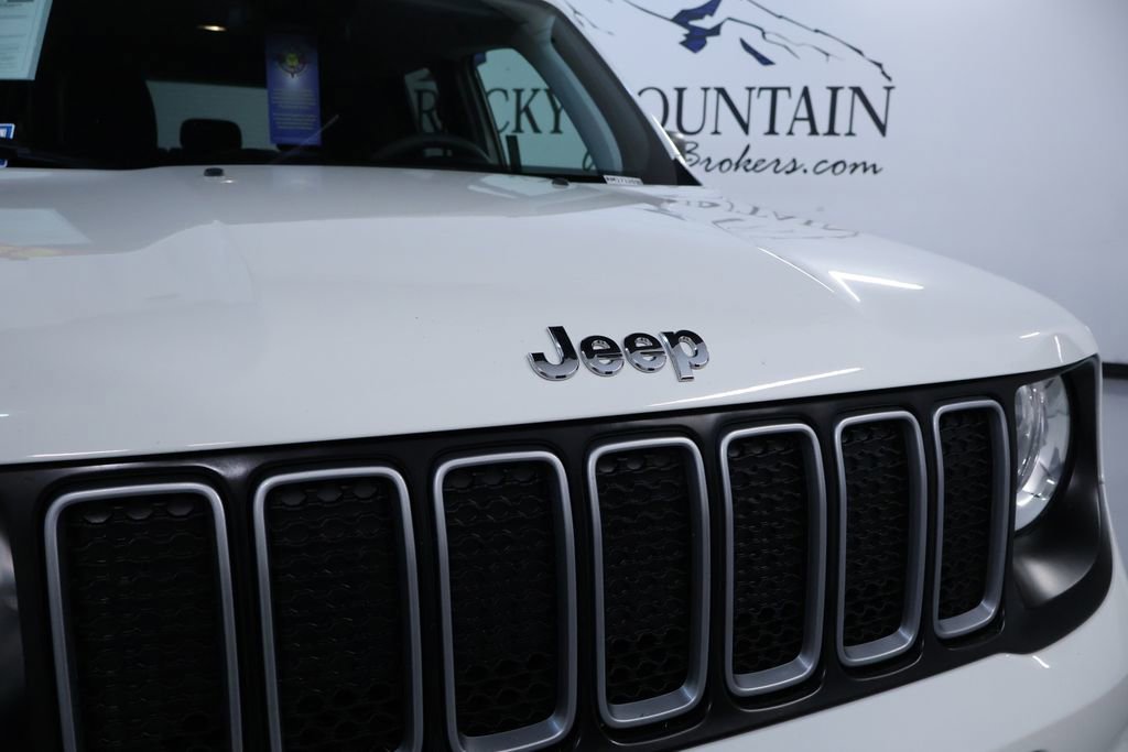 Used 2023 Jeep Renegade Latitude image 9