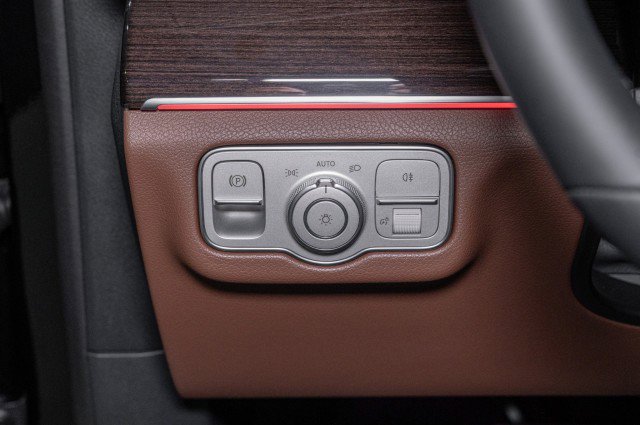 Certified 2026 Mercedes-Benz GLS 450 4MATIC image 22