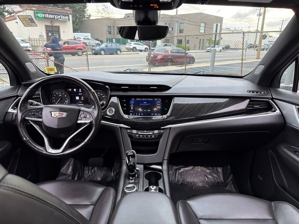 Used 2022 Cadillac XT6 Premium Luxury w/ Technology Package AWD/4WD image 27