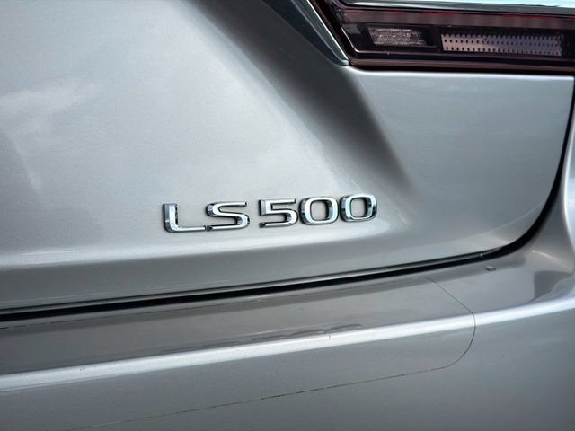 Used 2018 Lexus LS 500 w/ Interior Upgrade Package RWD image 11
