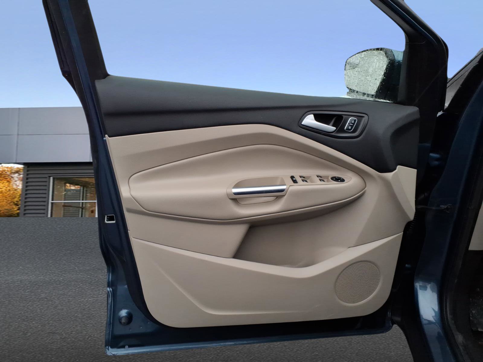 Used 2018 Ford Escape SEL image 14