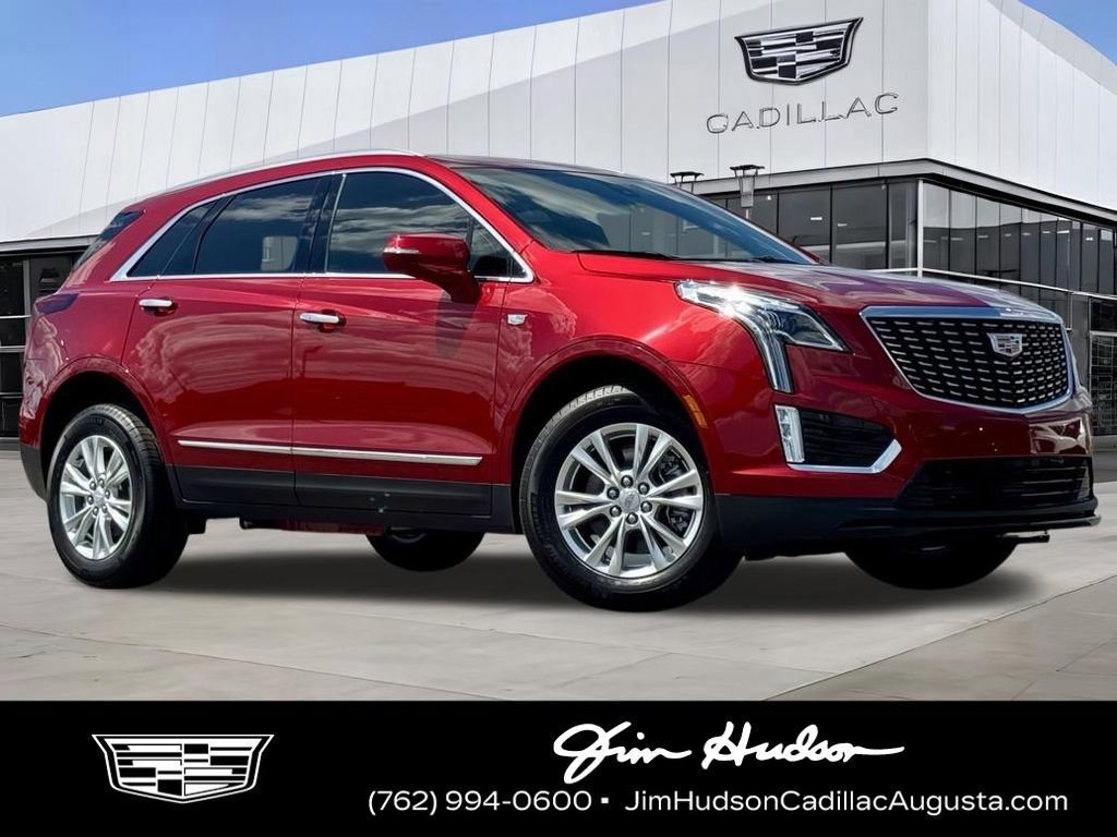 New 2026 Cadillac XT5 Luxury