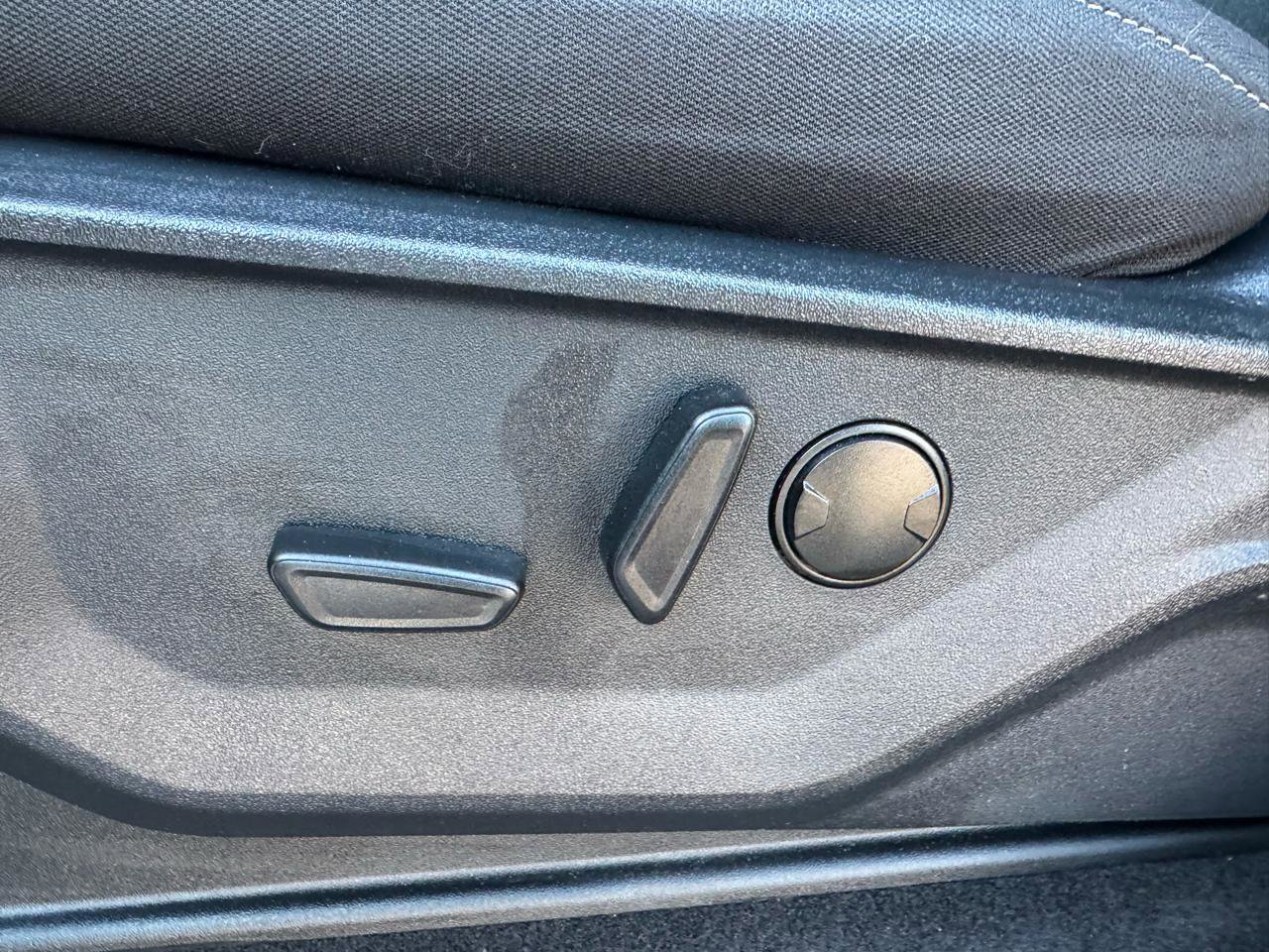 Used 2025 Ford F150 XLT w/ Equipment Group 302A MID AWD/4WD image 13