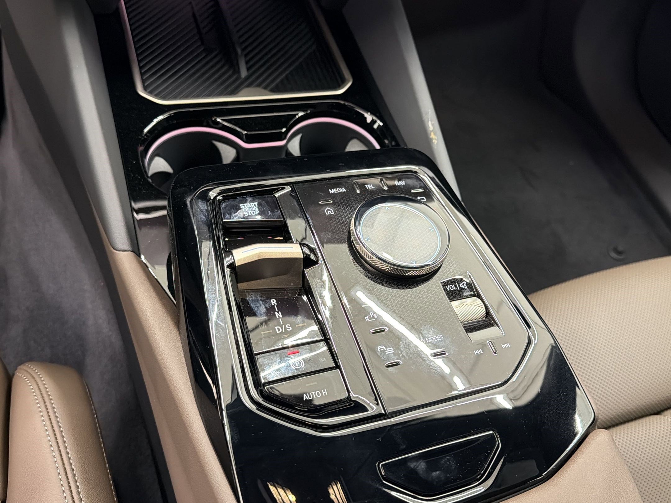 New 2027 BMW 530i xDrive AWD/4WD image 17