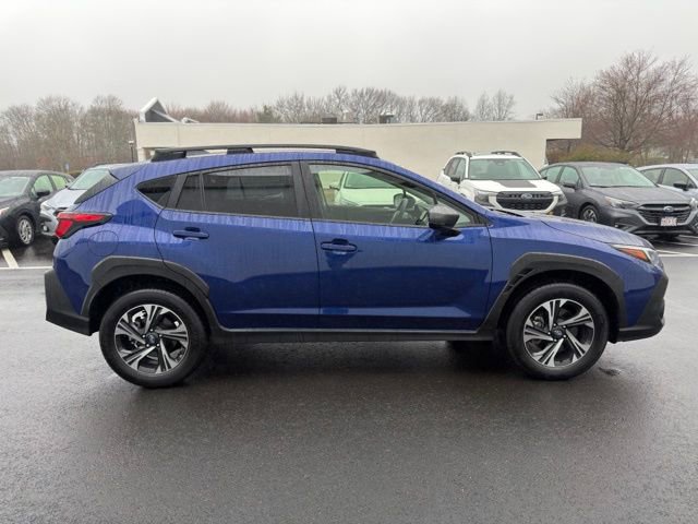 Used 2025 Subaru Crosstrek 2.0i Premium image 4