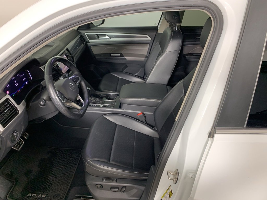 Used 2021 Volkswagen Atlas SEL R-Line image 29