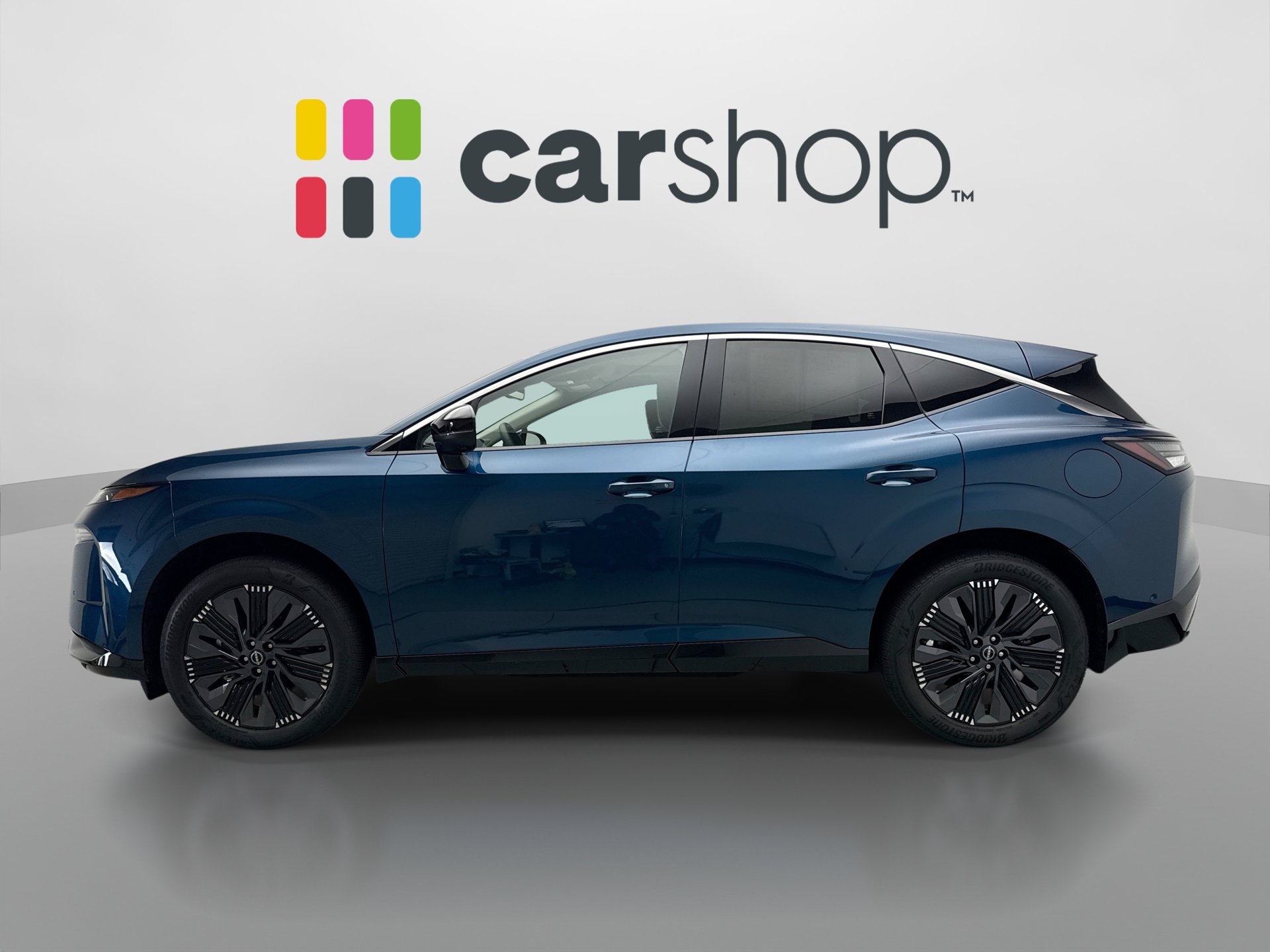 Used 2025 Nissan Murano Platinum w/ Cargo Package AWD/4WD image 2