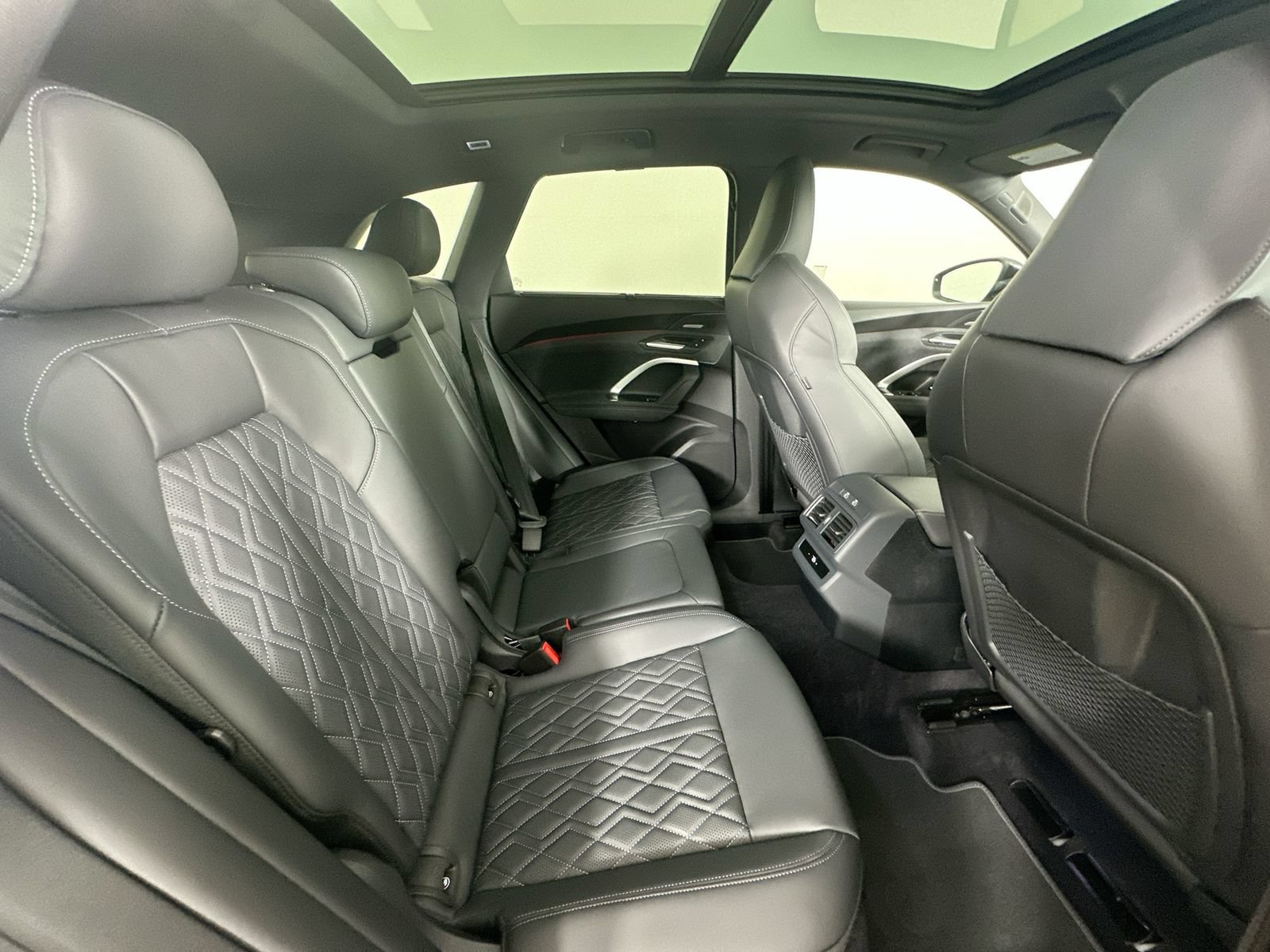 New 2026 Audi SQ5 Premium Plus AWD/4WD image 44