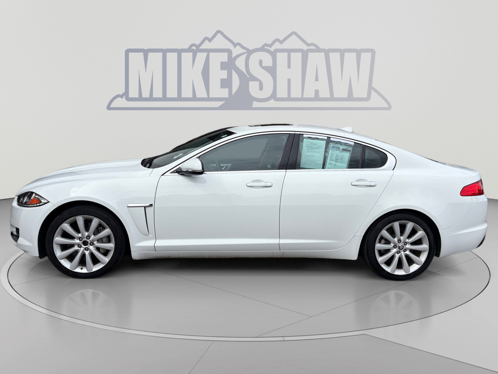 Used 2013 Jaguar XF 3.0 AWD/4WD image 2