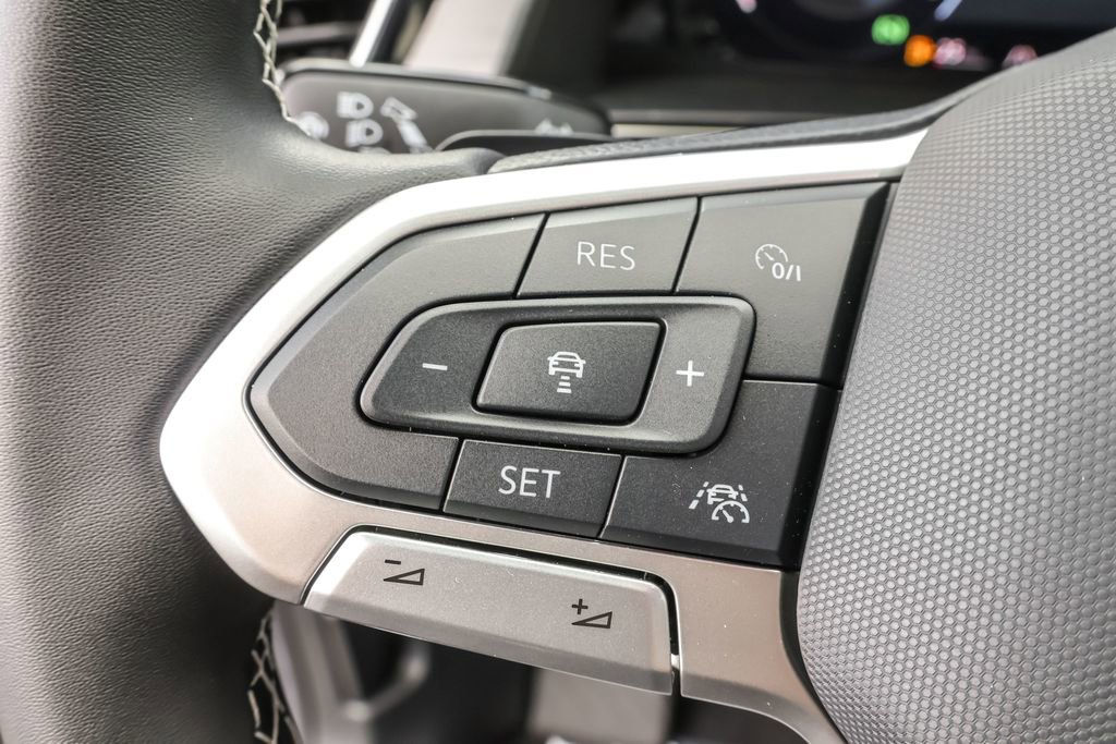 New 2026 Volkswagen Atlas Cross Sport SE AWD/4WD image 26