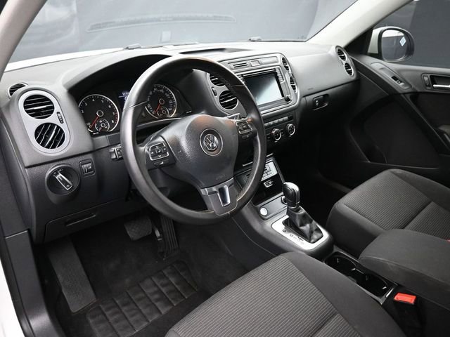 Used 2018 Volkswagen Tiguan Limited image 12