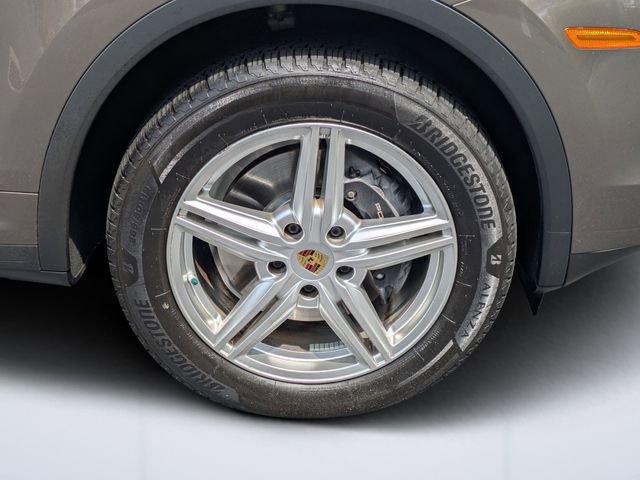 Used 2016 Porsche Cayenne image 11