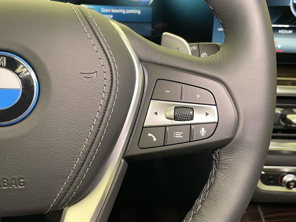 New 2026 BMW X5 xDrive50e AWD/4WD image 35