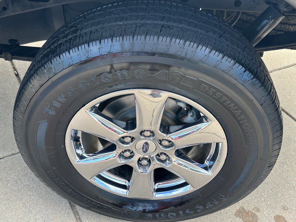 Used 2019 Ford F150 XLT w/ Equipment Group 302A Luxury AWD/4WD image 22