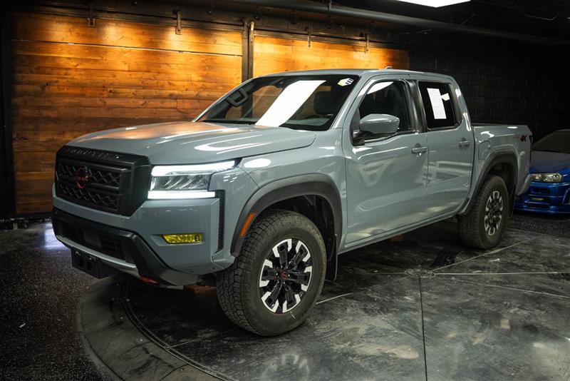 Used 2024 Nissan Frontier PRO-4X w/ Off-Road Protection Package image 2