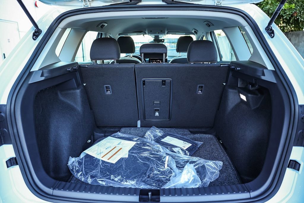 New 2026 Volkswagen Taos S image 17