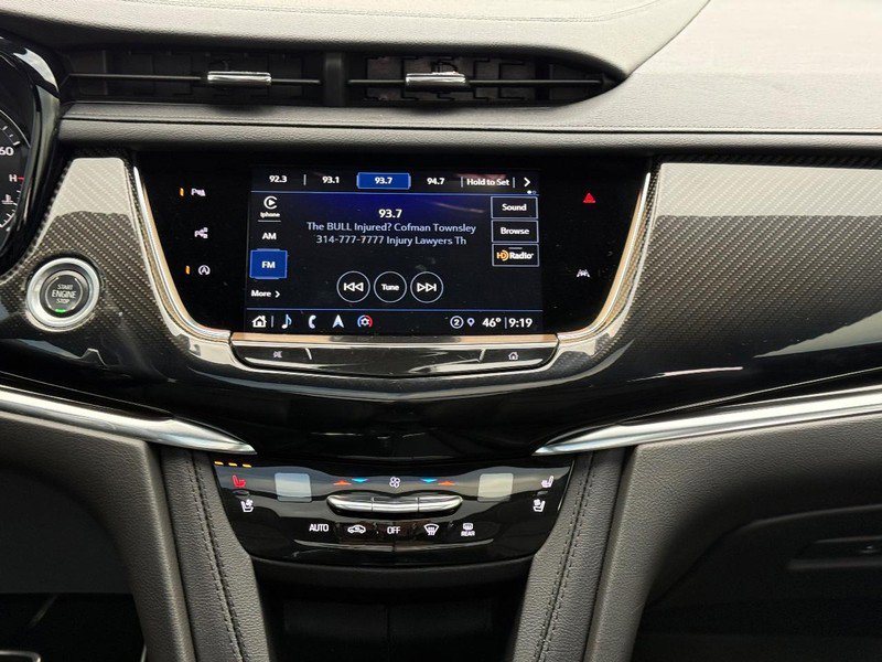 Used 2023 Cadillac XT6 Sport w/ Technology Package image 14