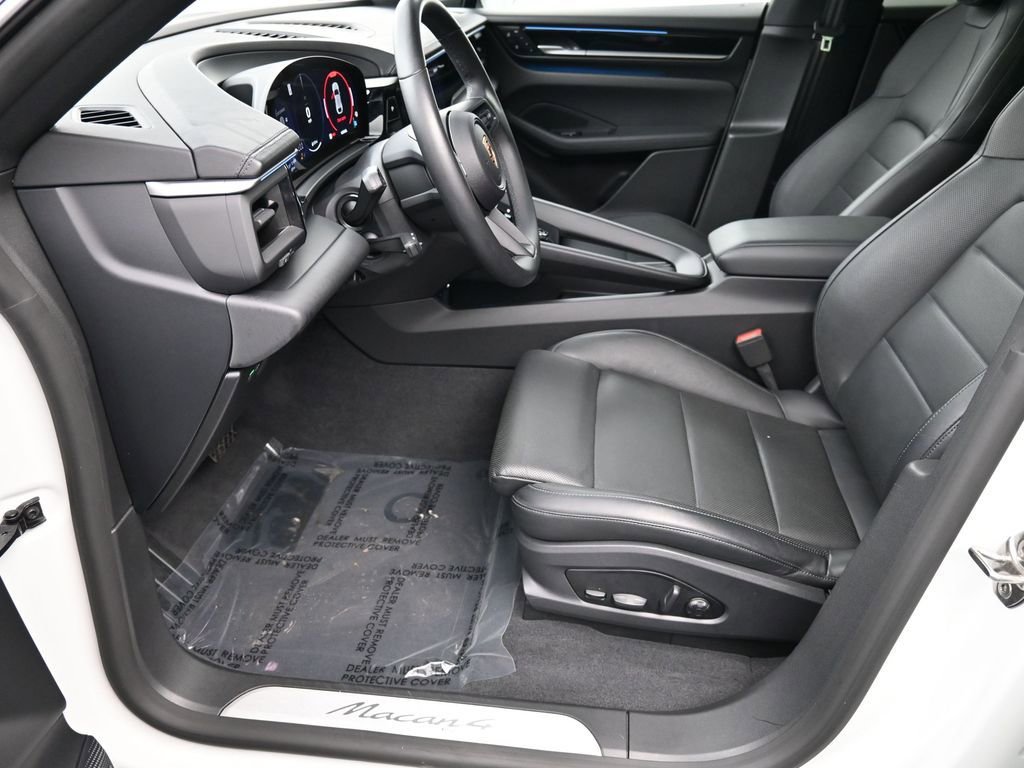 Certified 2024 Porsche Macan 4 Electric image 6