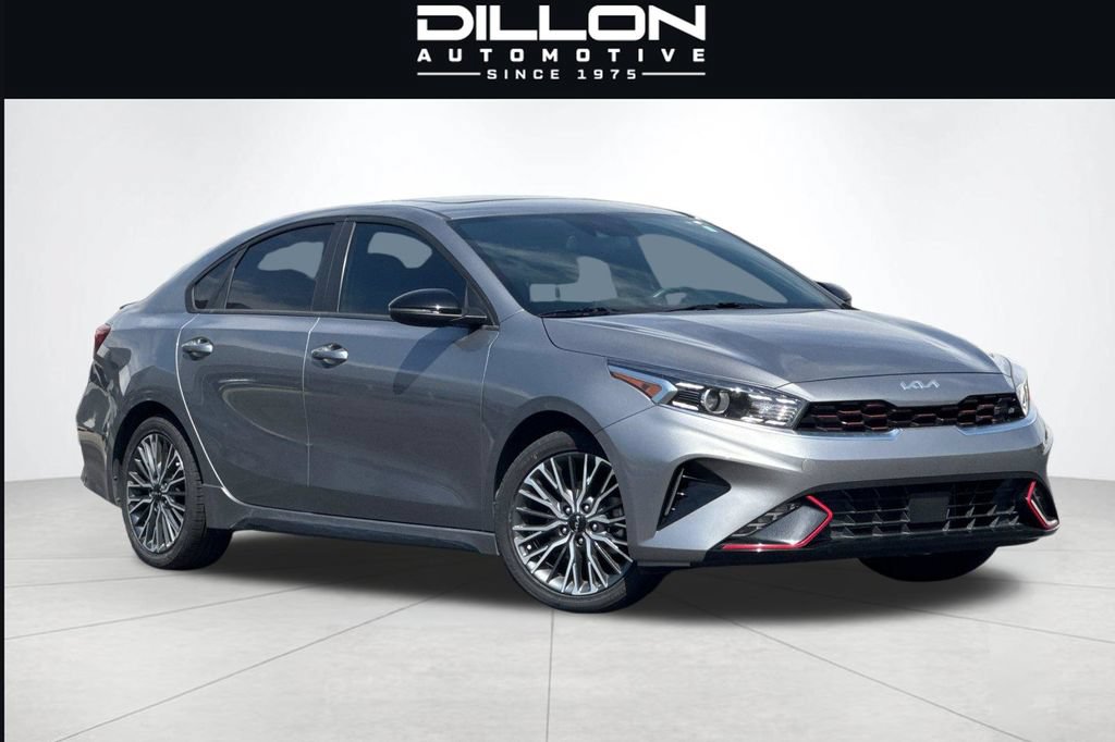 Used 2024 Kia Forte GT-Line w/ GT-Line Premium Package FWD image 2
