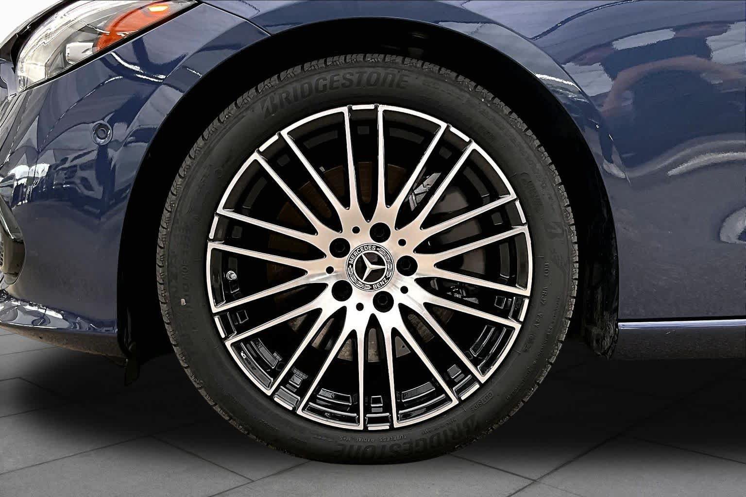 Certified 2025 Mercedes-Benz C 300 4MATIC Sedan image 11