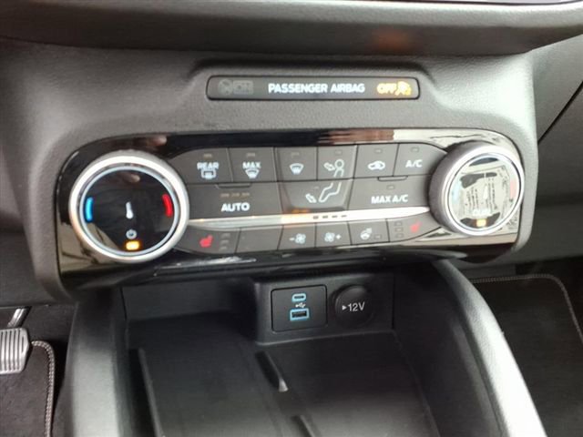 Used 2022 Ford Escape Titanium w/ Titanium Elite Package AWD/4WD image 18