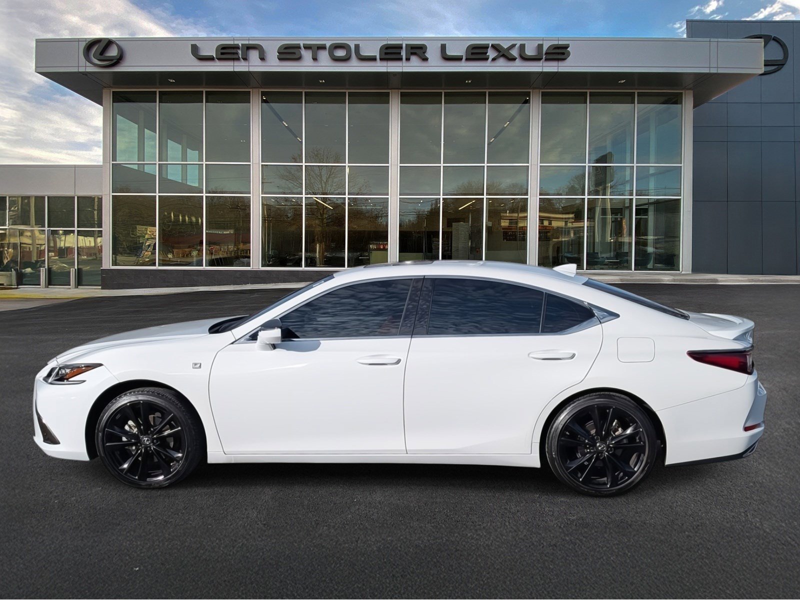 Used 2024 Lexus ES 350 F Sport image 6