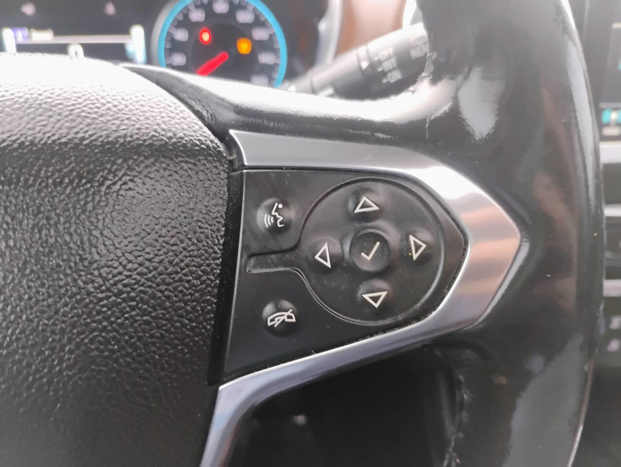 Used 2018 Chevrolet Traverse High Country image 19