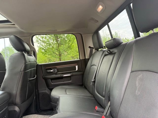 Used 2015 RAM 2500 Laramie w/ Black Appearance Group image 16