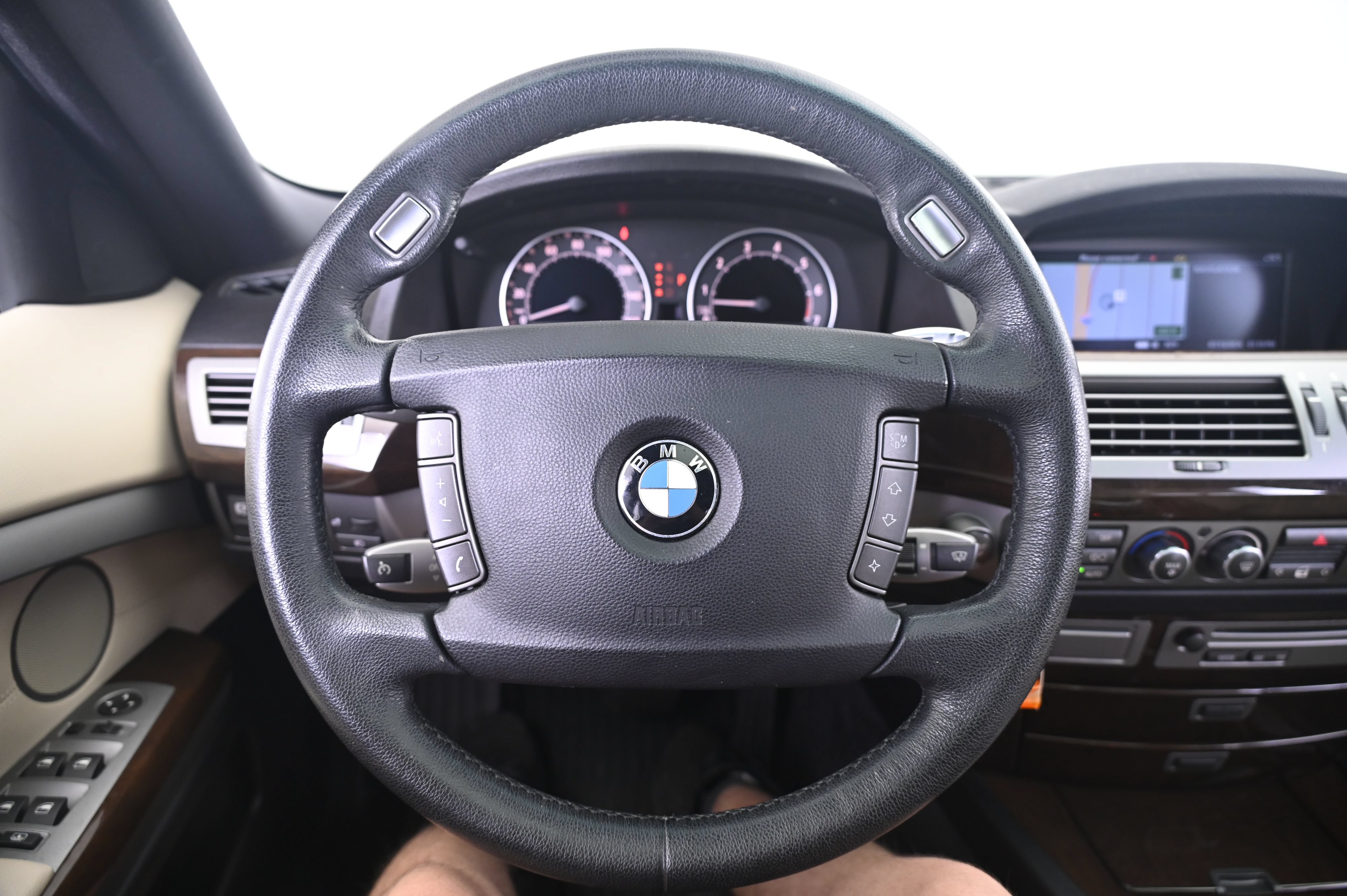 Used 2007 BMW 750Li RWD image 33