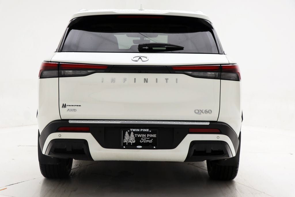Used 2023 INFINITI QX60 Luxe w/ Performance Audio Package AWD/4WD image 7