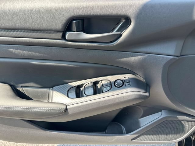 New 2026 Nissan Altima 2.5 SV AWD/4WD image 14