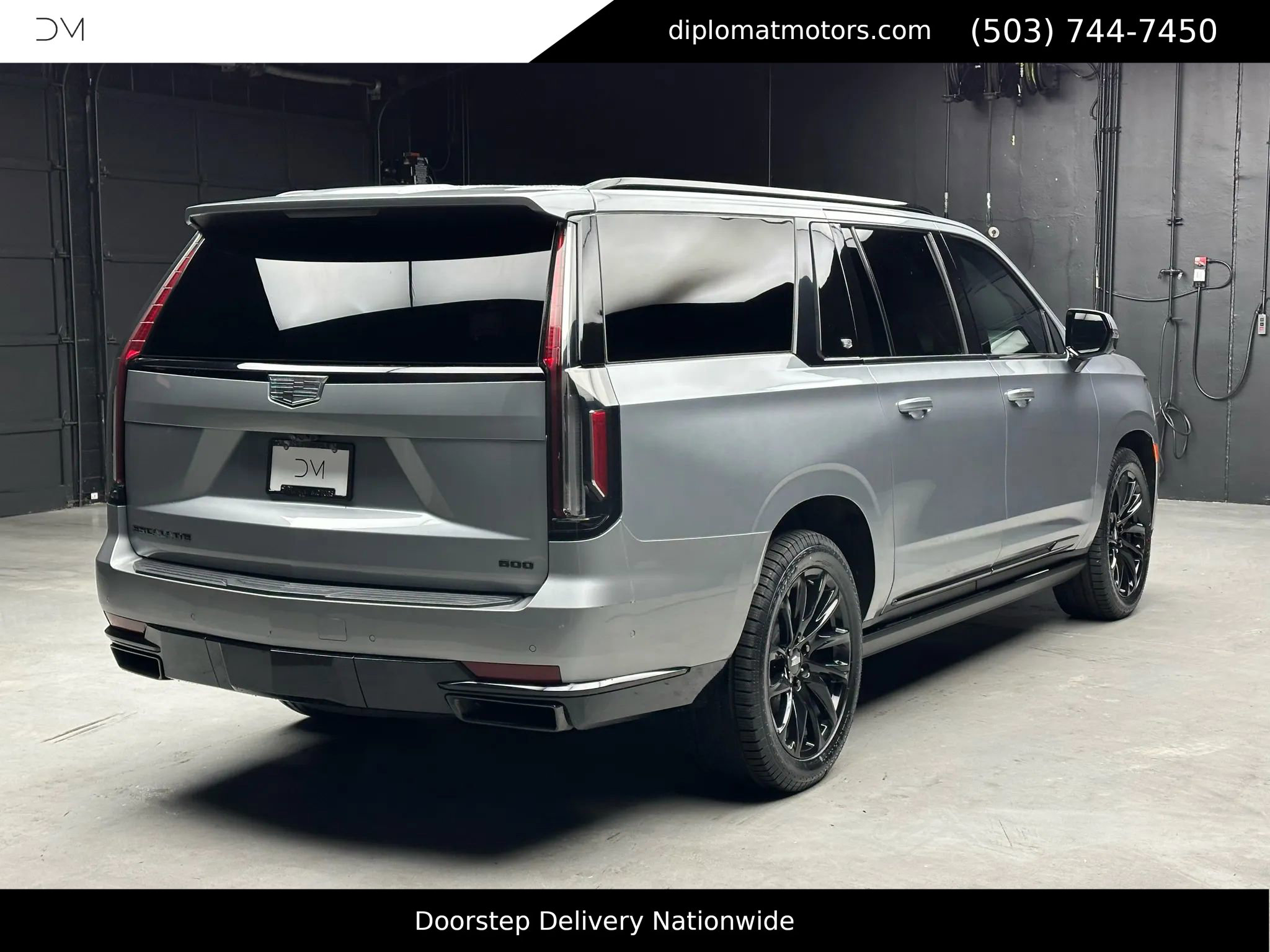 Used 2023 Cadillac Escalade ESV Sport Platinum w/ LPO, ONYX Package image 7