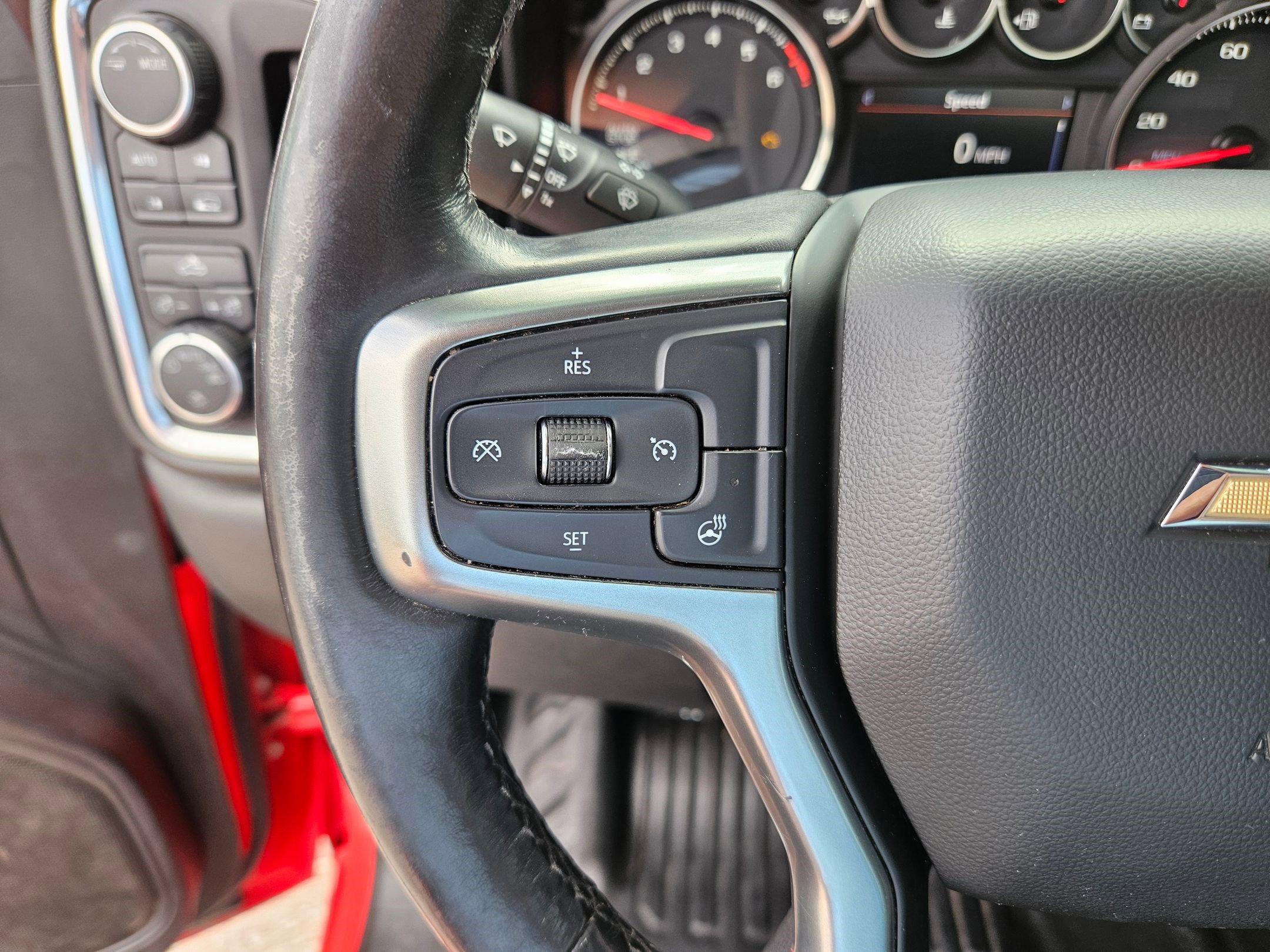 Used 2020 Chevrolet Silverado 1500 LT w/ All-Star Edition AWD/4WD image 17