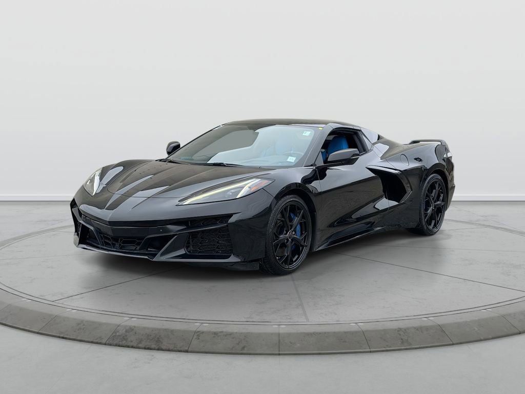 Used 2021 Chevrolet Corvette Stingray Premium Conv w/ Z51 Performance Package image 3
