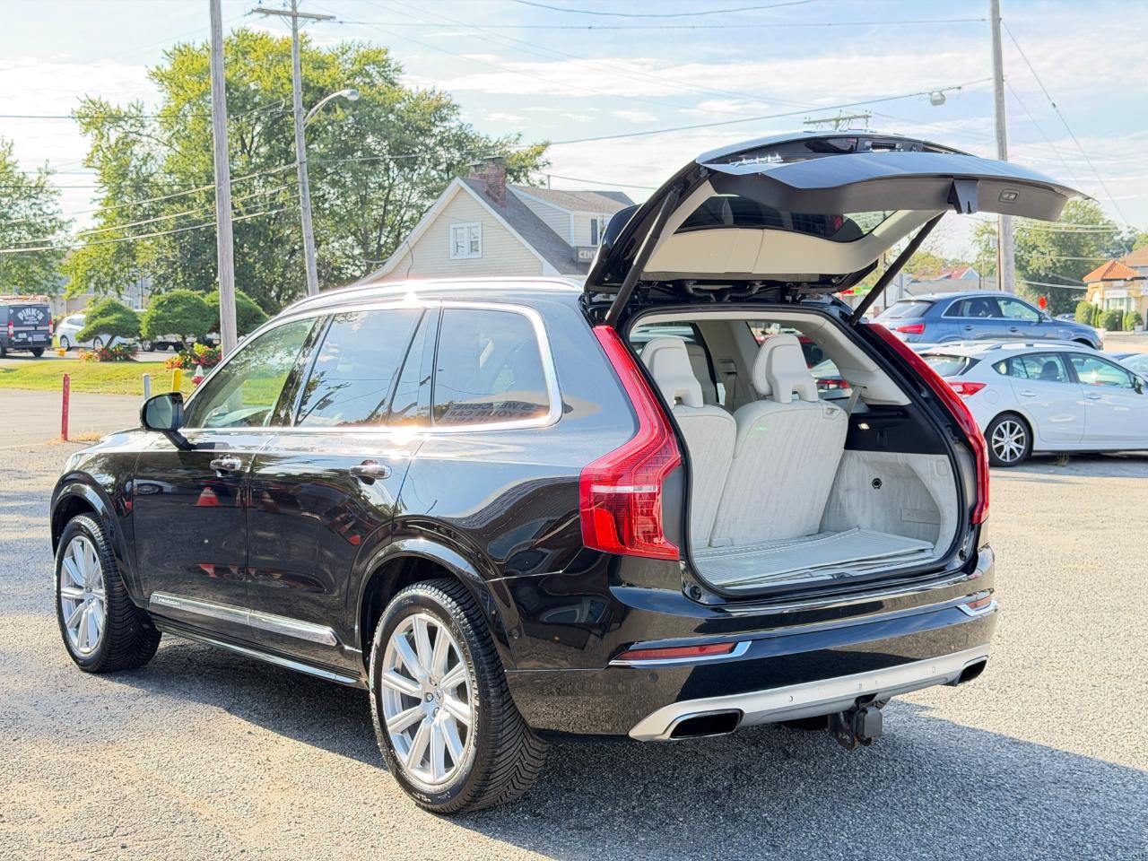 Used 2016 Volvo XC90 T6 Inscription w/ Vision Package AWD/4WD image 35
