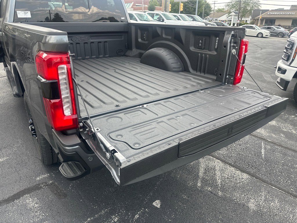 New 2026 Ford F250 Lariat image 47