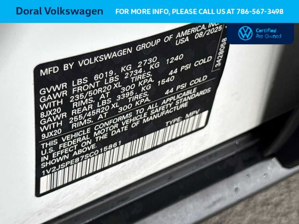 Certified 2025 Volkswagen ID.4 Pro S Plus w/ ID.4 Black Package AWD/4WD image 29
