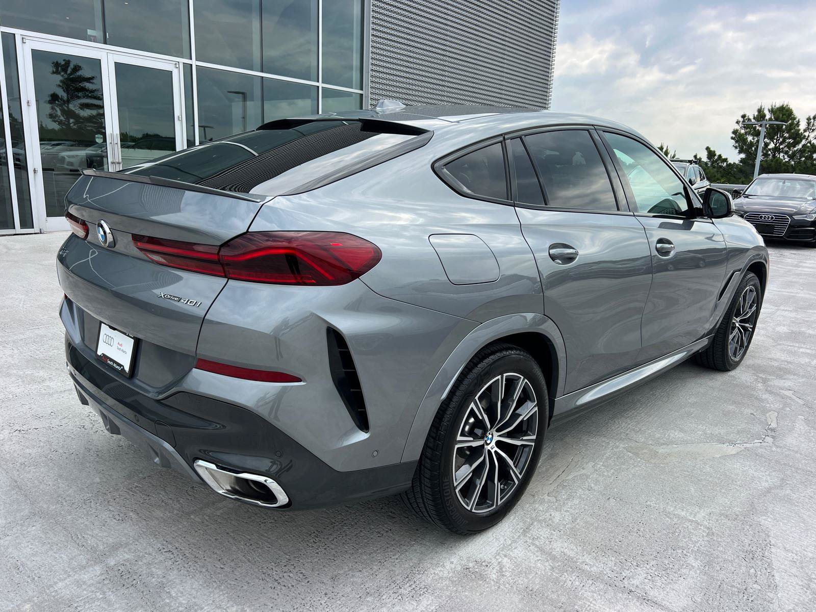 Used 2026 BMW X6 xDrive40i AWD/4WD image 5