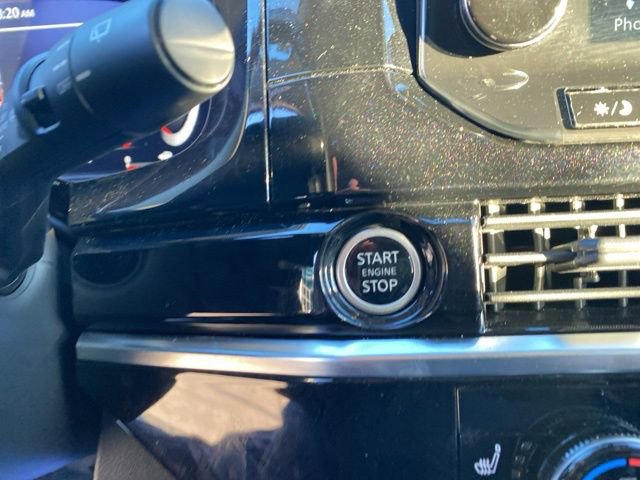 Used 2022 Nissan Pathfinder Platinum w/ Lighting Package (N92) image 36