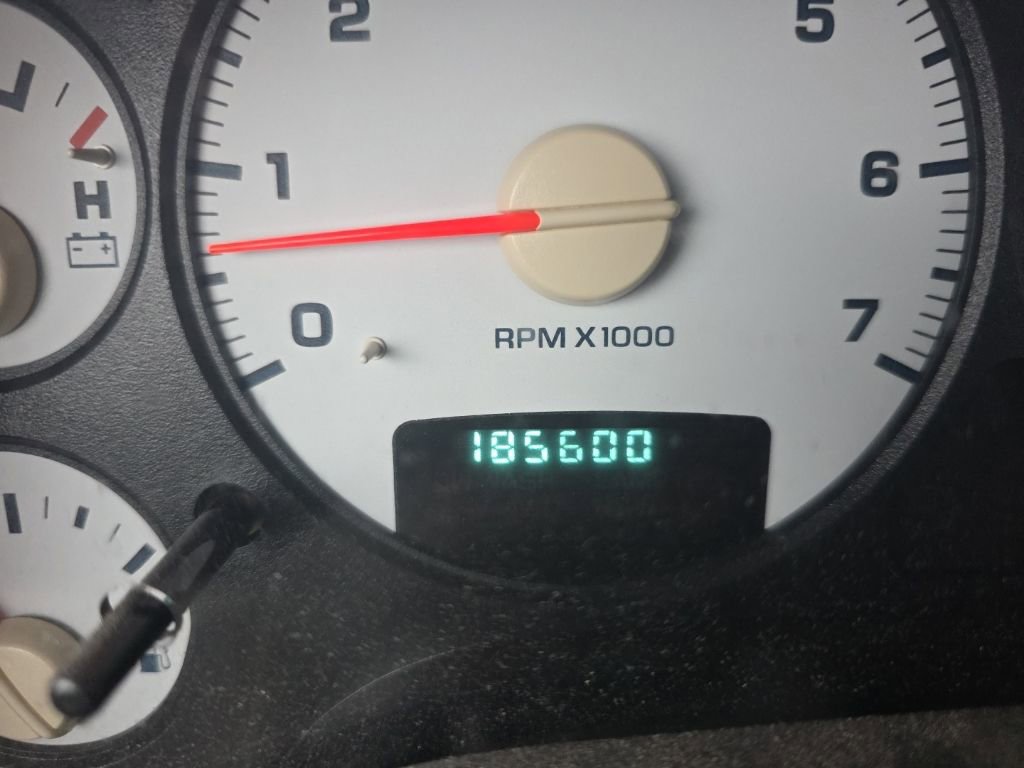 Used 2004 Dodge Ram 1500 Truck SLT w/ Trailer Tow Group image 21