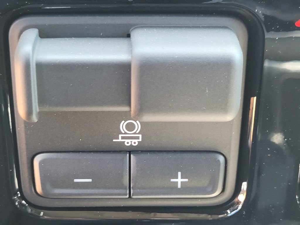 New 2025 Chevrolet Silverado 1500 LT w/ All Star Edition Plus image 17