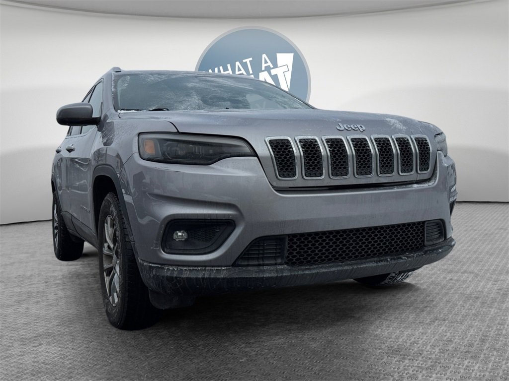 Certified 2019 Jeep Cherokee Latitude Plus w/ Cold Weather Group image 2